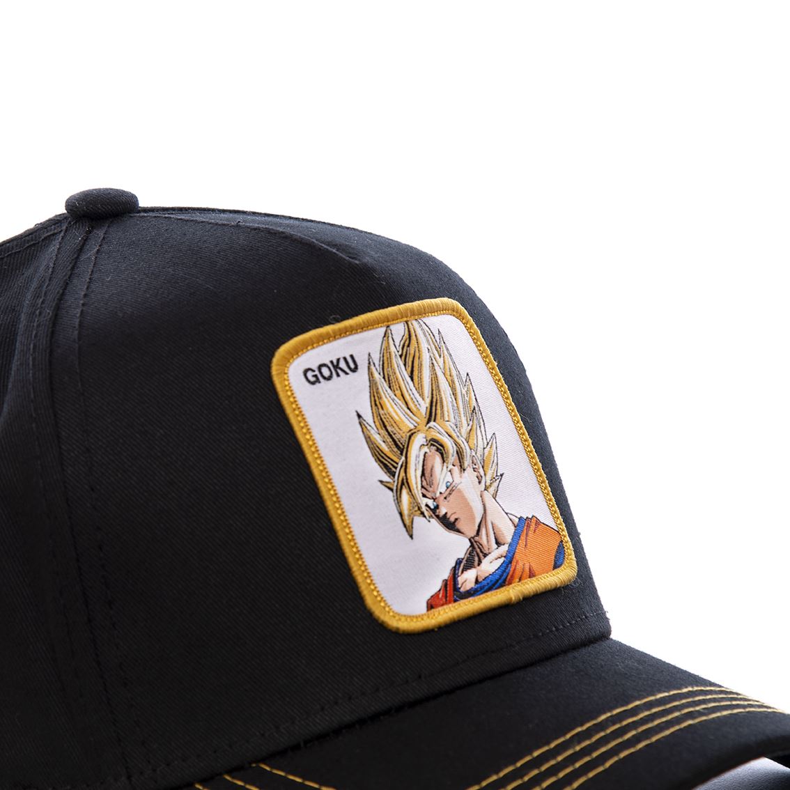 Gorra CAPSLAB Dragon Ball Goku Super Saiyajin 1